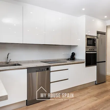 Апартаменты Myhousespain - Piso Luminoso Cerca De La Playa Хихон