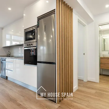 Myhousespain - Piso Luminoso Cerca De La Playa Хихон