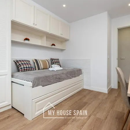 Myhousespain - Piso Luminoso Cerca De La Playa * Gijon