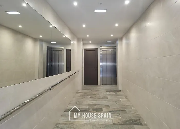 Myhousespain - Piso Luminoso Cerca De La Playa * خيخون