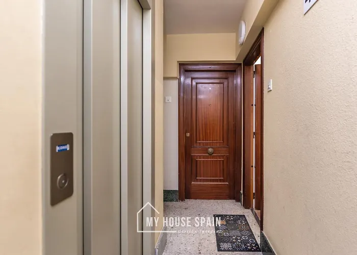 Myhousespain - Piso Luminoso Cerca De La Playa * خيخون