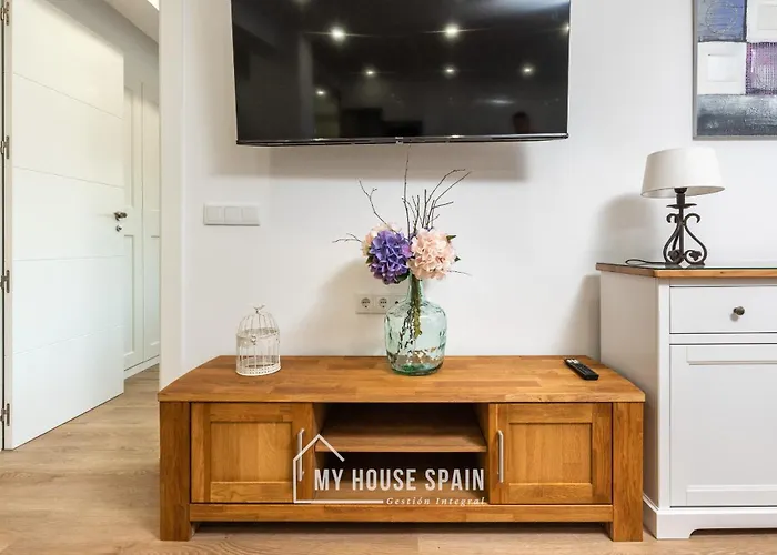 Myhousespain - Piso Luminoso Cerca De La Playa Gijón